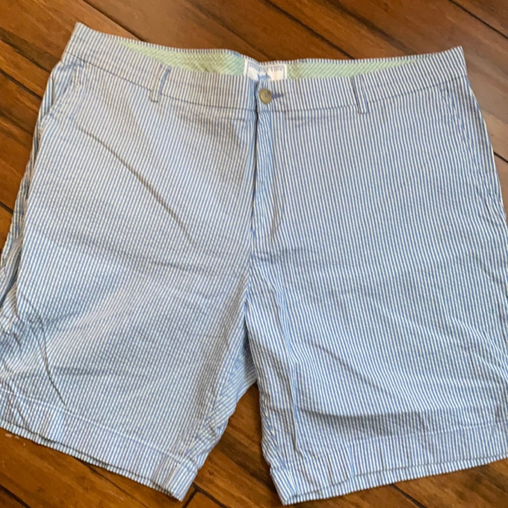 Men’s Southern Tide Seersucker shorts